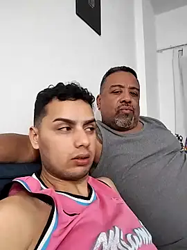 gatitosexxi online show from 09-10-25, 05:07