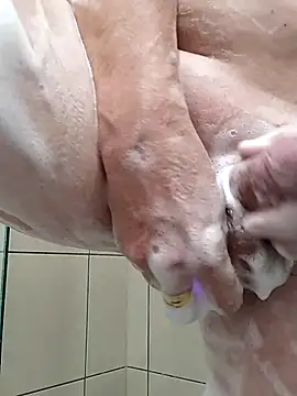 ice717 online show from 01-11-26, 10:37