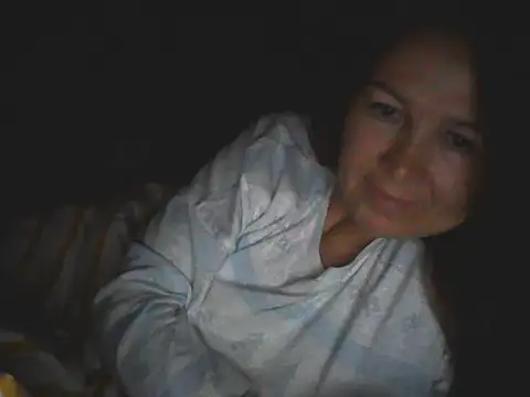 Avelinii online show from 05-13-26, 02:42