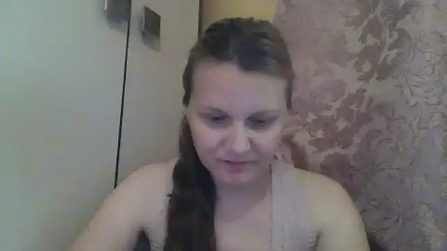 Snapshot of Elvanii chatting on 05-29-26, 06:33 Elvanii online show from 05-29-26, 06:33