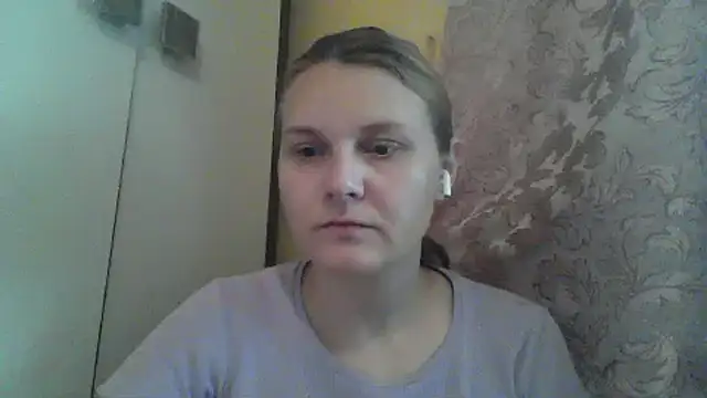 Snapshot of Elvanii chatting on 06-10-26, 07:07 Elvanii online show from 06-10-26, 07:07