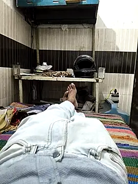 Snapshot of theindianjason chatting on 10-13-25, 01:27 theindianjason online show from 10-13-25, 01:27