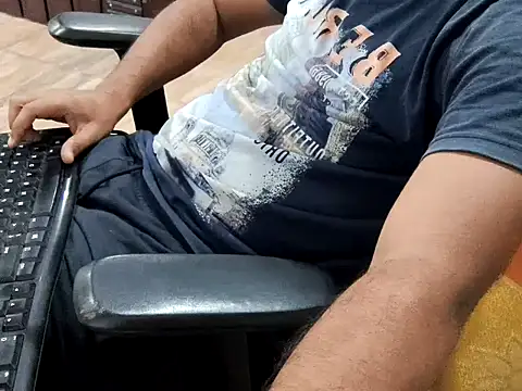 Snapshot of ZoroArcher chatting on 09-16-25, 08:48 ZoroArcher online show from 09-16-25, 08:48