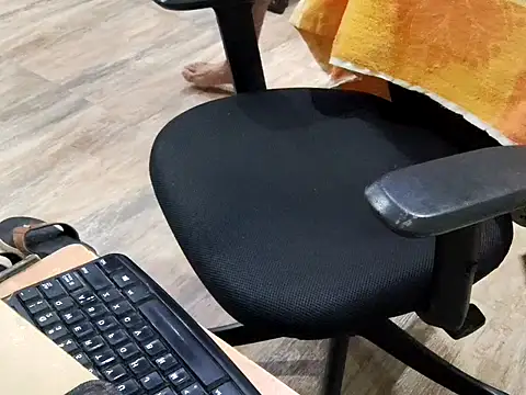 Snapshot of ZoroArcher chatting on 09-20-25, 07:37 ZoroArcher online show from 09-20-25, 07:37