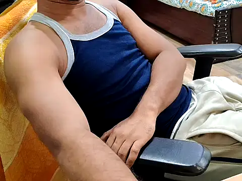 Snapshot of ZoroArcher chatting on 10-04-25, 06:06 ZoroArcher online show from 10-04-25, 06:06