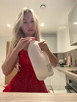 SexySaraxxoo online show from 12-03-25, 02:37