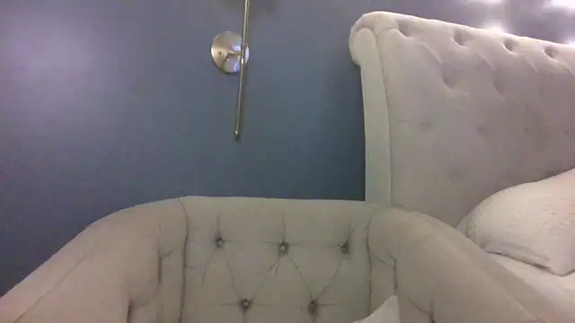 hothousewife33 online show from 09-28-25, 03:12