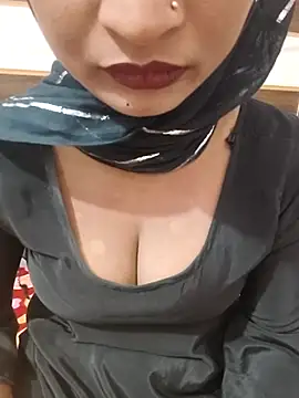 Snapshot of Itz_Mayra_ chatting on 10-16-25, 06:03 Itz Mayra online show from 10-16-25, 06:03