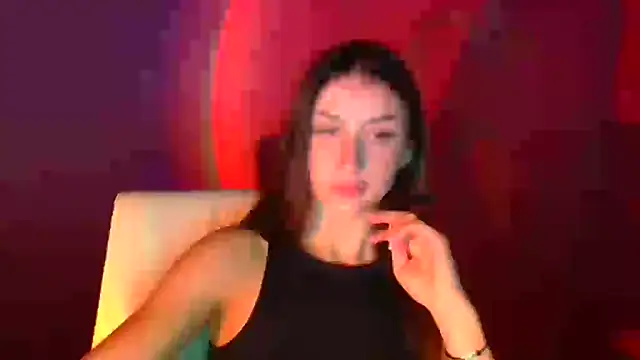 Snapshot of AlisaBubbles chatting on 10-03-25, 05:37 AlisaBubbles online show from 10-03-25, 05:37