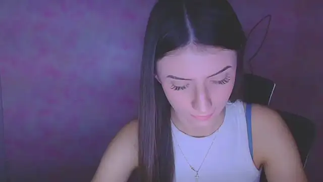 Snapshot of AlisaBubbles chatting on 10-12-25, 12:37 AlisaBubbles online show from 10-12-25, 12:37