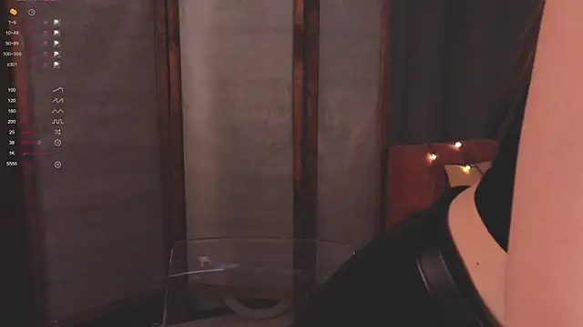 glowwww  online show from 09-29-25, 02:44