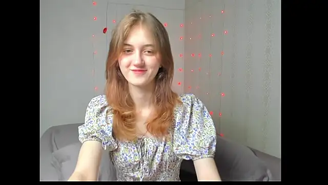 Snapshot of dreamy_pollyyy chatting on 04-19-26, 04:17 dreamy pollyyy online show from 04-19-26, 04:17
