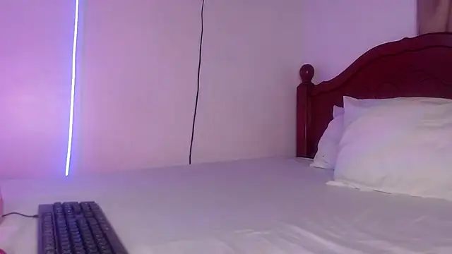 Fiorela 1 online show from 03-07-26, 07:11