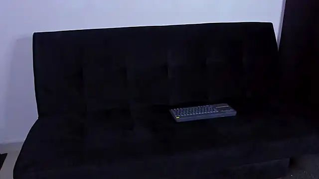 Snapshot of nico_santana chatting on 09-18-25, 04:20 nico santana online show from 09-18-25, 04:20