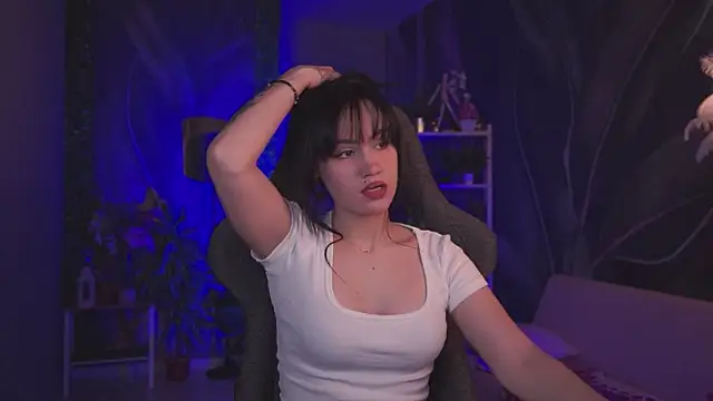 MonicaFarmer online show from 03-20-26, 12:04