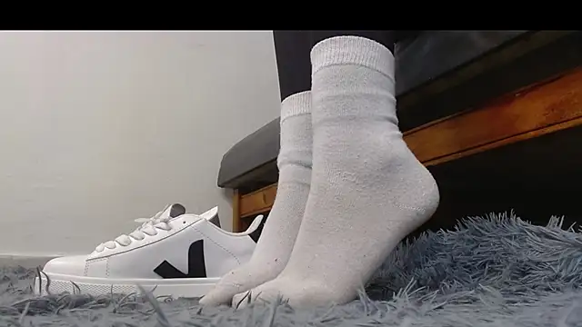 Deysha Garcias online show from 12-03-25, 02:26