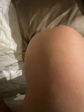 rosie543123 online show from 09-10-25, 06:08