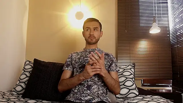 Axel Moon S online show from 11-21-25, 07:56