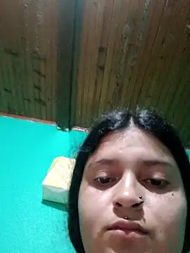 Snapshot of kuromi_Groot chatting on 10-17-25, 04:15 kuromi Groot online show from 10-17-25, 04:15