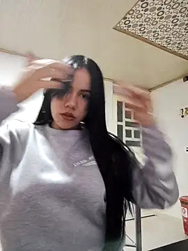 Snapshot of valen-sexx chatting on 11-29-25, 10:46 valen-sexx online show from 11-29-25, 10:46