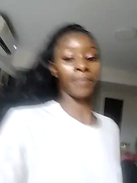 Kloee 12 online show from 11-29-25, 01:52