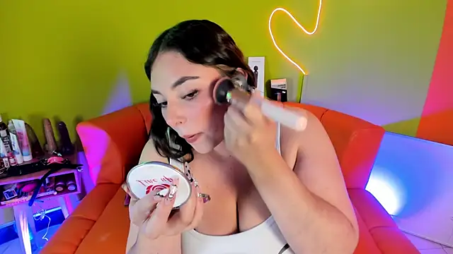 Bagiolett online show from 10-24-25, 08:16