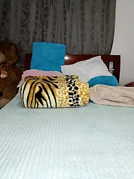 ZARAY 1118 online show from 04-01-26, 11:35