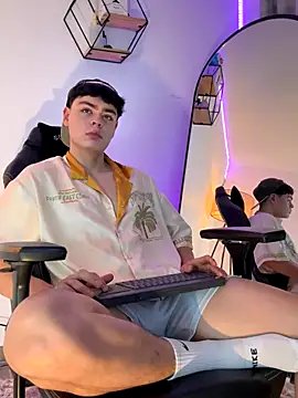 Snapshot of Im_Juaniito chatting on 09-12-25, 02:11 Im Juaniito online show from 09-12-25, 02:11