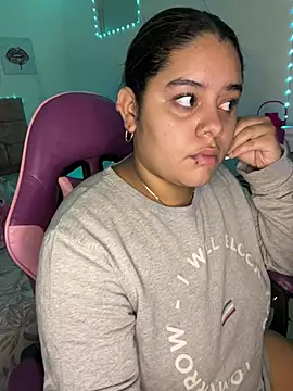 Anabelle 00  online show from 04-13-26, 03:01