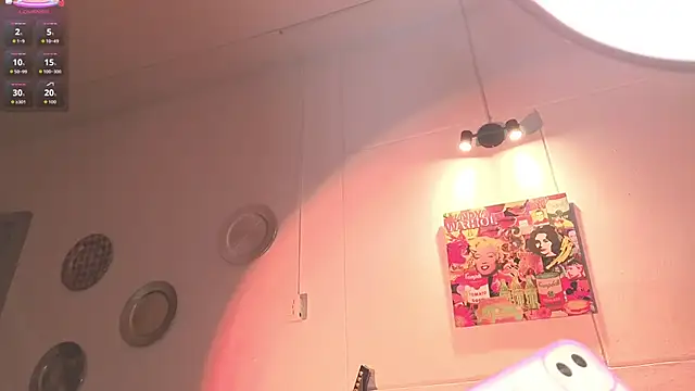 ashlynnlowe  online show from 09-26-25, 07:51