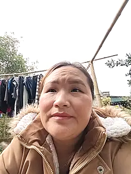 Snapshot of Tamara-a chatting on 02-10-26, 03:32 Tamara-a online show from 02-10-26, 03:32