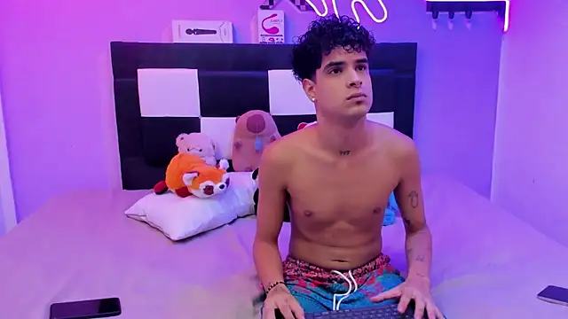 Lucky boys  X online show from 06-02-26, 01:24