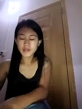 Snapshot of luy-xinh02 chatting on 09-29-25, 02:33 luy-xinh02 online show from 09-29-25, 02:33