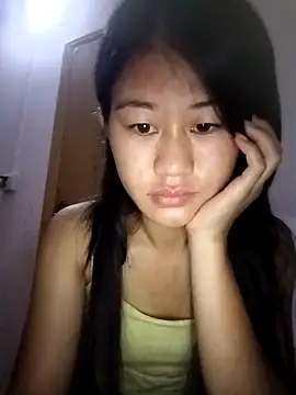 Snapshot of luy-xinh02 chatting on 10-08-25, 09:56 luy-xinh02 online show from 10-08-25, 09:56