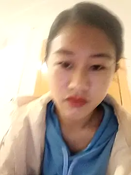 Snapshot of luy-xinh02 chatting on 10-30-25, 02:02 luy-xinh02 online show from 10-30-25, 02:02