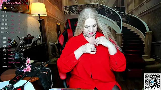 Snapshot of Nina_Devillle chatting on 03-01-26, 12:23 Nina Devillle online show from 03-01-26, 12:23