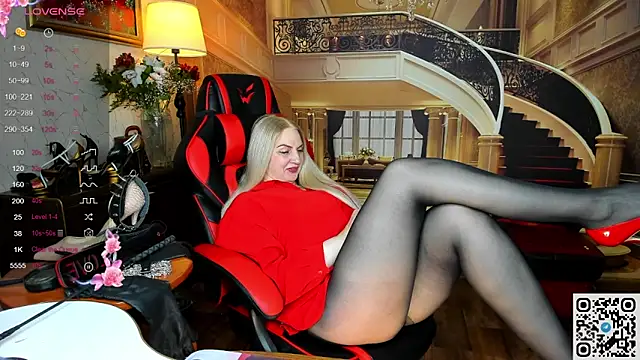 Snapshot of Nina_Devillle chatting on 03-12-26, 11:38 Nina Devillle online show from 03-12-26, 11:38