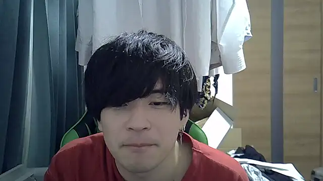 Snapshot of aokunvvv chatting on 10-12-25, 02:49 aokunvvv online show from 10-12-25, 02:49