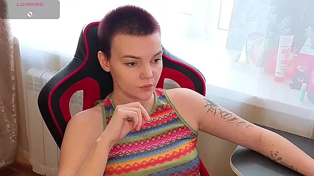 Snapshot of KrisNeal chatting on 02-20-26, 09:32 KrisNeal online show from 02-20-26, 09:32