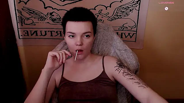 Snapshot of KrisNeal chatting on 03-20-26, 09:36 KrisNeal online show from 03-20-26, 09:36