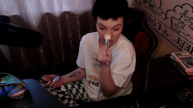 KrisNeal online show from 05-03-26, 09:59
