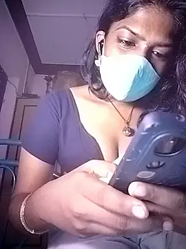 Snapshot of Tamil_Kavitha chatting on 06-16-26, 05:59 Tamil Kavitha online show from 06-16-26, 05:59