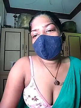 Snapshot of Tamil_Kavitha chatting on 07-10-26, 06:17 Tamil Kavitha online show from 07-10-26, 06:17
