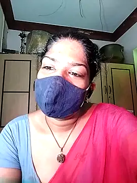 Snapshot of Tamil_Kavitha chatting on 07-11-26, 06:49 Tamil Kavitha online show from 07-11-26, 06:49