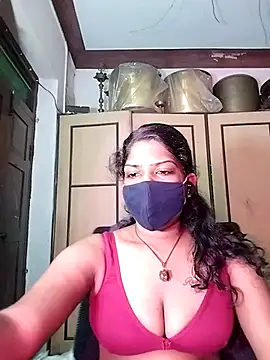 Snapshot of Tamil_Kavitha chatting on 07-15-26, 05:51 Tamil Kavitha online show from 07-15-26, 05:51