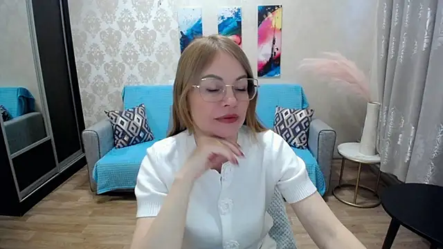 shy hot cat online show from 01-10-26, 10:50