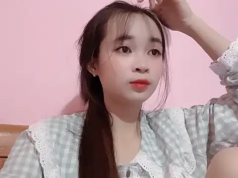 Snapshot of Suna7383 chatting on 10-05-25, 04:16 Suna7383 online show from 10-05-25, 04:16