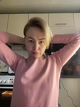 MartaLuna  online show from 01-06-26, 09:35