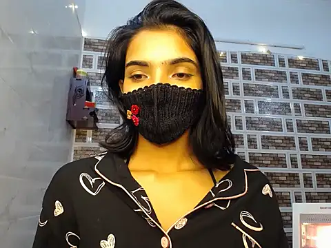 Sweetangle24 online show from 11-27-25, 05:37