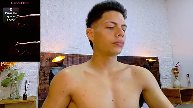 JhosuaVega online show from 10-23-25, 09:13